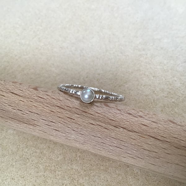 Saltwater Pearl and Sterling silver dainty ring