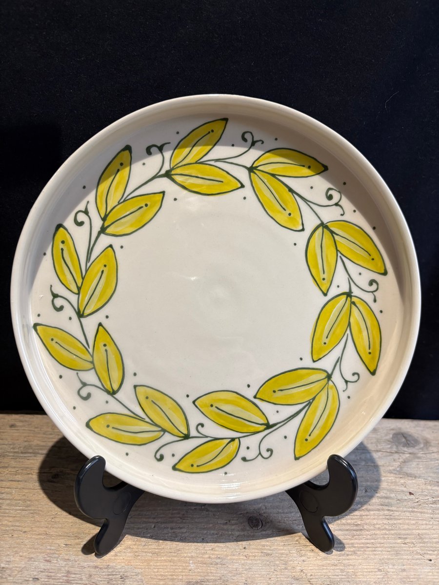Wreath of Leaves wheelthrown plate