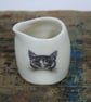 Small porcelain jug with pinched sides - Image 3