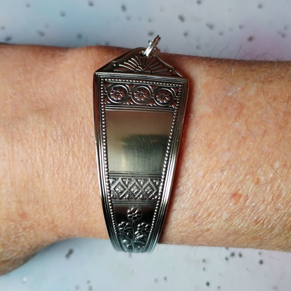 Unique handmade silver plated vintage spoon handle bracelet. 