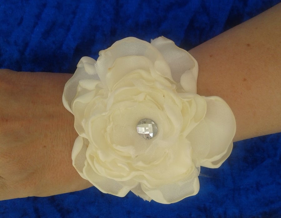 Cream flower corsage