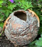 Stoneware planter with lizards - Image 2