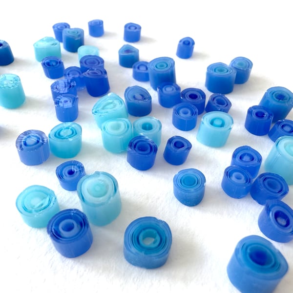 20g blue concentric circles murrini made with Bullseye 90coe glass