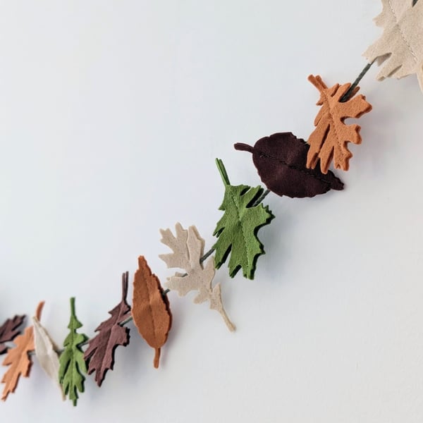 Felt Autumn Leaves Garland - Woodland Leaf Bunting in Neutral Colours