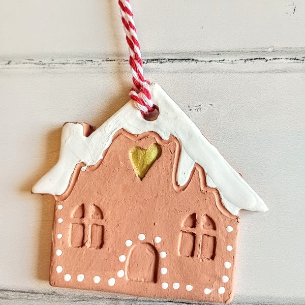 Gingerbread house tree decoration