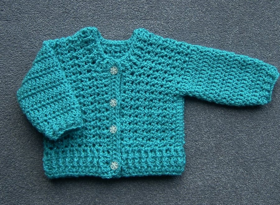 Crochet baby cardigan (ref 63144)