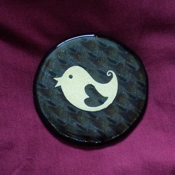 Circular Love Coaster - Lovebird on Dark Irid - 9097