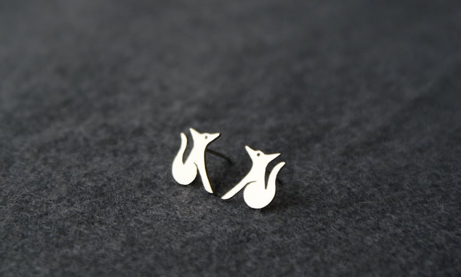 Edge of the woods fox stud earrings