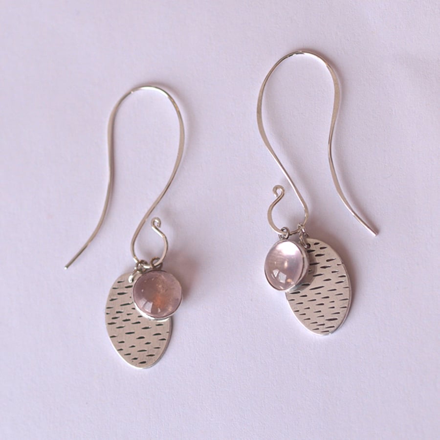 Rose Quartz and Dot Dash Patterned Silver Dangle Oval Earrings 