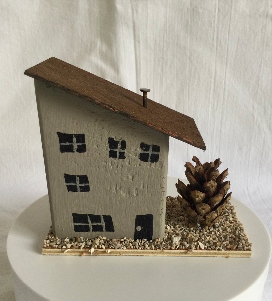 Handmade small wooden house ornament. Handmade wooden gift. Hand-painted wooden 