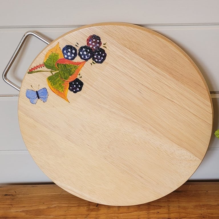 Circular Wooden Server