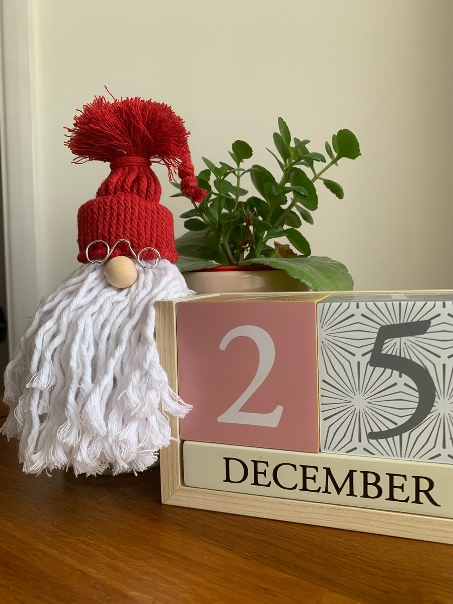 Macrame Christmas Santa, Gonk Gnome for Xmas