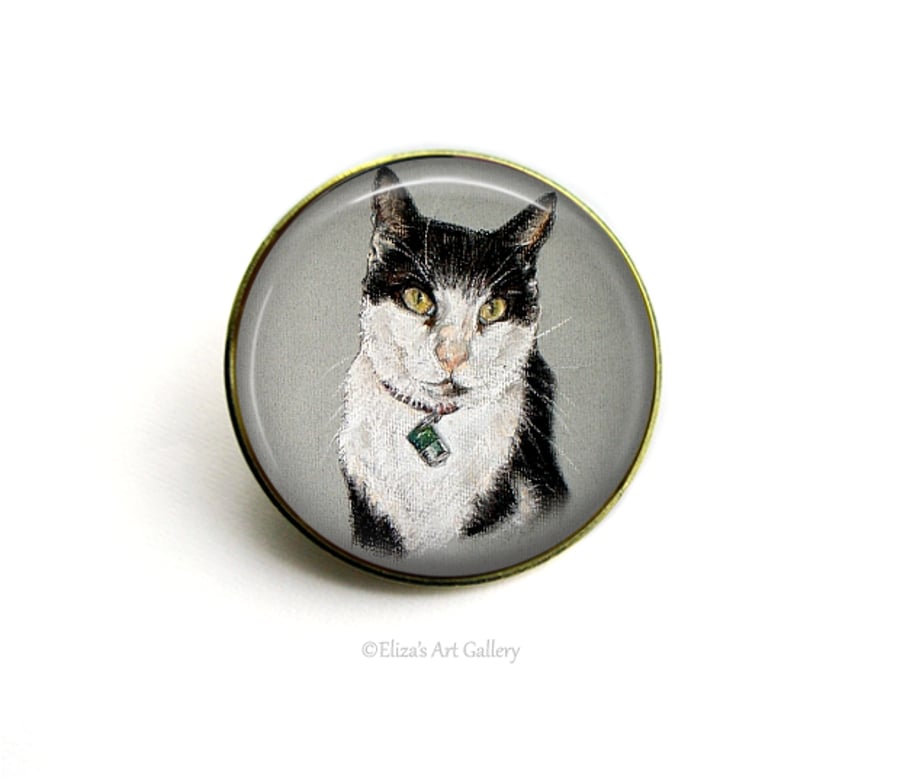 Gold Tone Black and White Cat Art Brooch