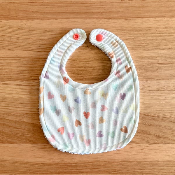 Newborn Baby Bib Coloured Heart Design 0-3 months. Baby Bib-NBB12
