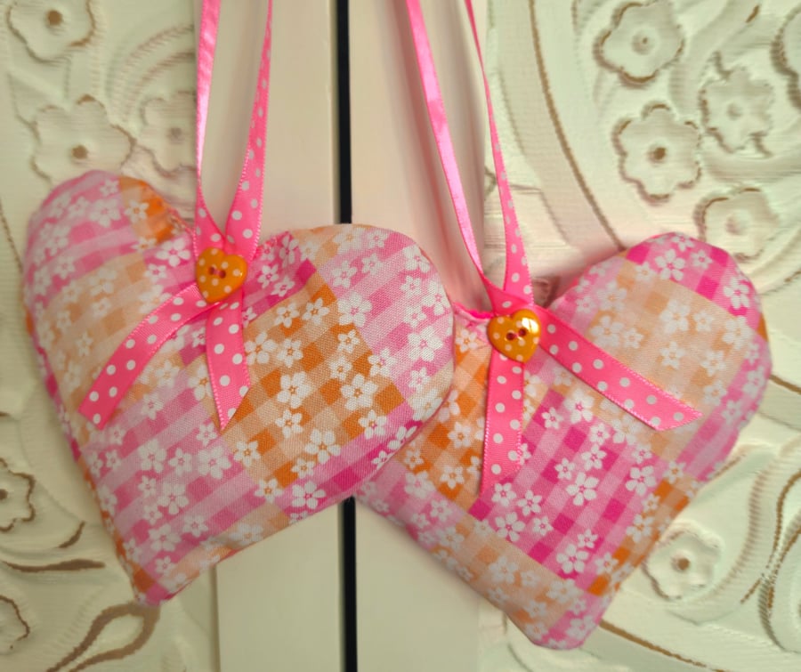 Beautiful pink and orange hanging hearts x 2