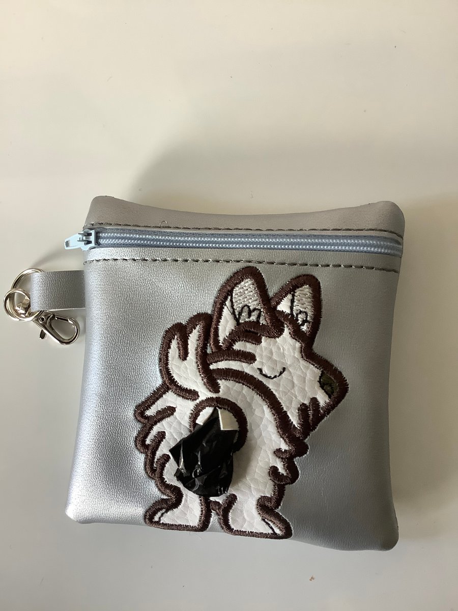 Attractive Scottish Terrier Embroidered silver faux leather poo bag dispenser