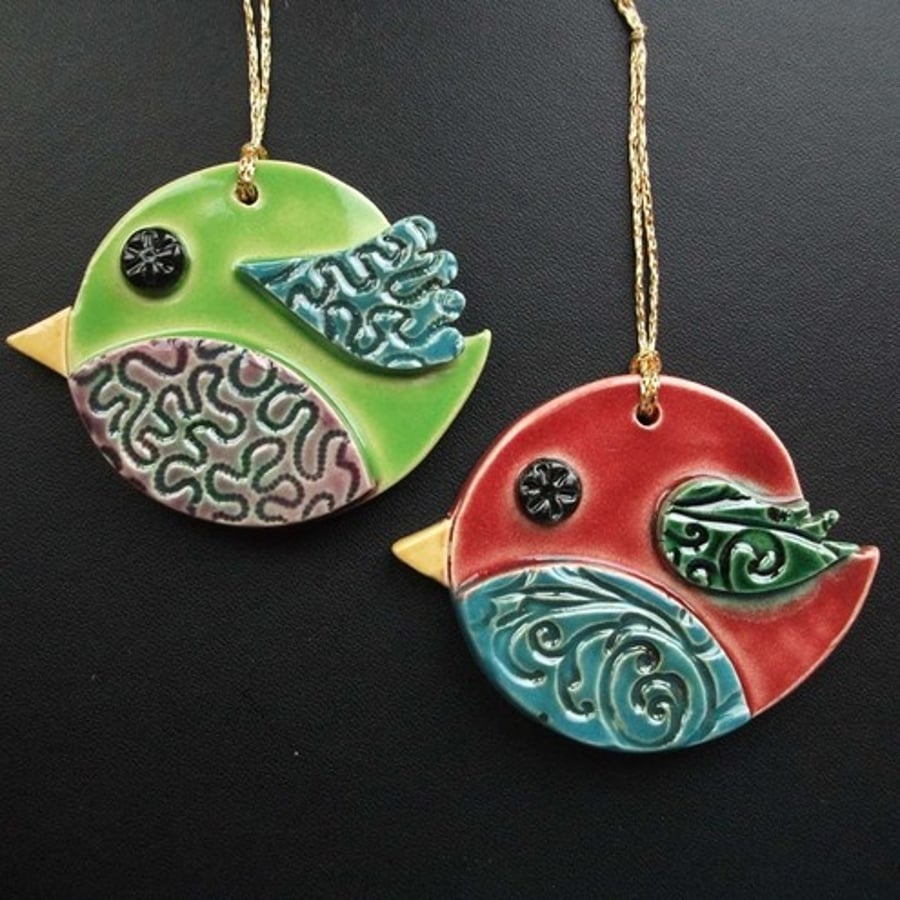 Ceramic bird decorations. Set of two
