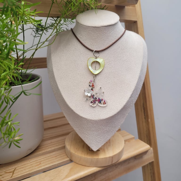 Spring Resin Pendant Necklace 