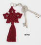 macrame maple leaf keyring - Image 4