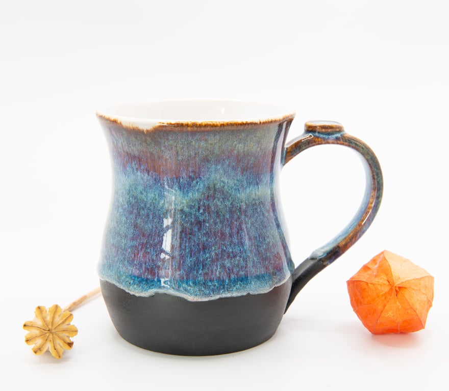 Medium-Large - Handmade Stoneware Mug