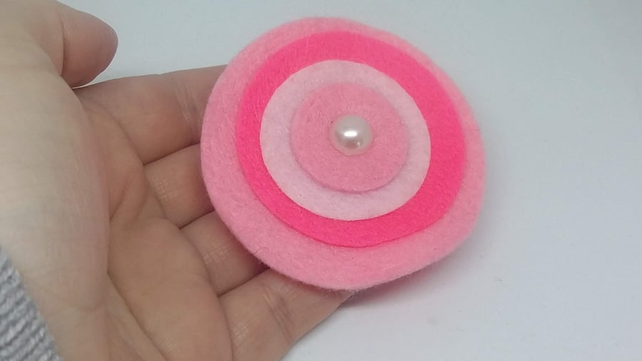 Large pink flower hair clip