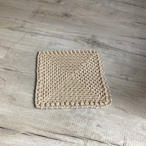 Crochet large coaster 