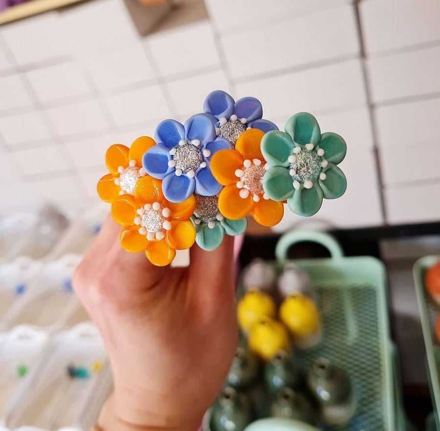 Individual Glitter Daisy Stems - Single Glass Flowers - Flower Bouquet - Garden 