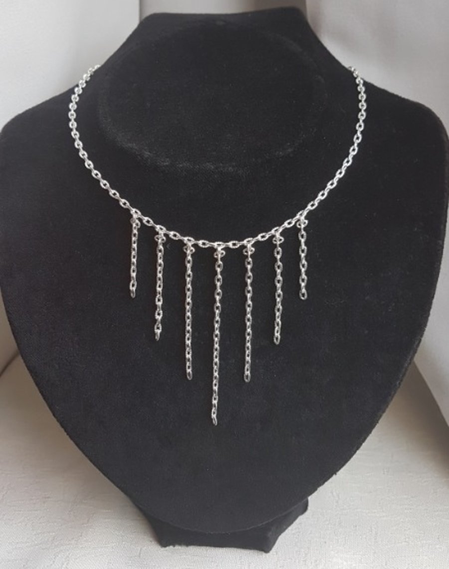 Gorgeous Silver Plated Chain Dangle Choker Necklace