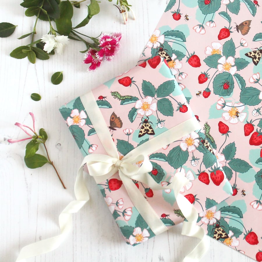 Gift Wrap single sheet with tag - Strawberry Patch