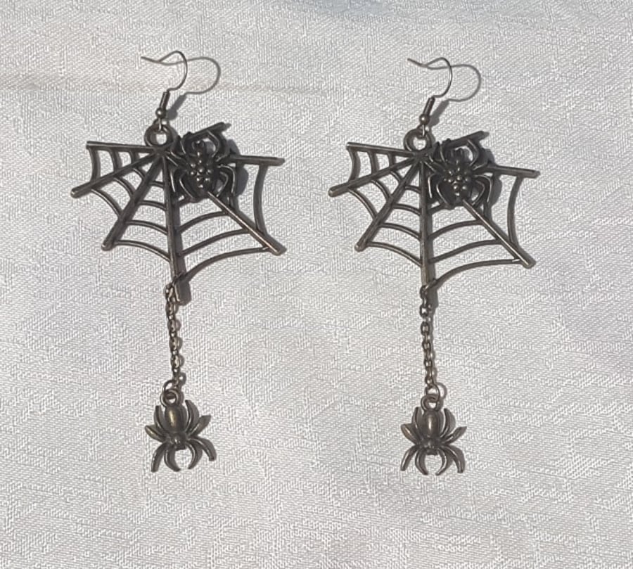 Spider Web Charms Dangly Earrings - Antique Bronze tone.