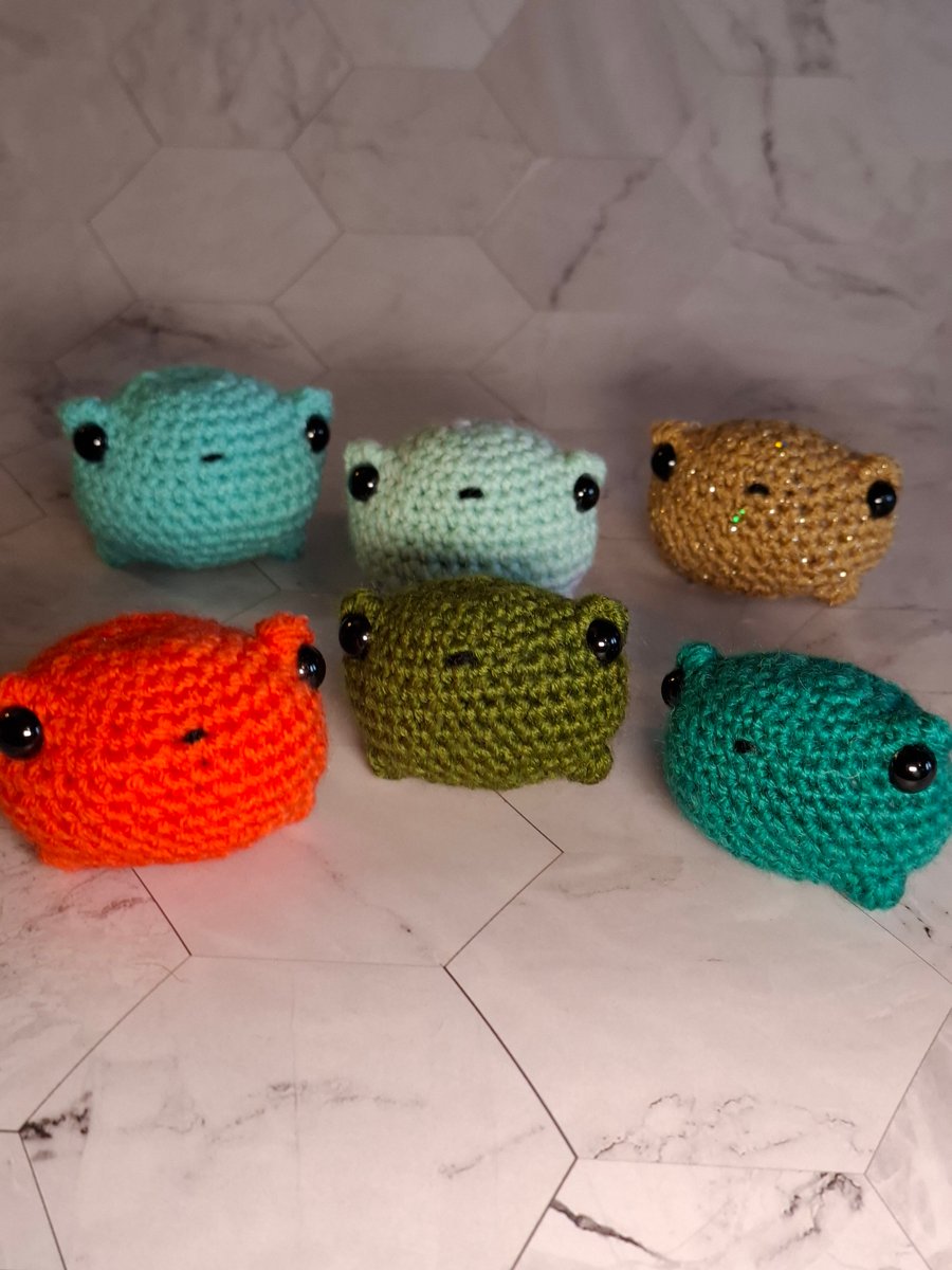 Mini Froggo Friendo plush