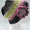 Handknit NORO Big Flower Roll up Beanie Hat 100% wool Black Pink Lavender MED