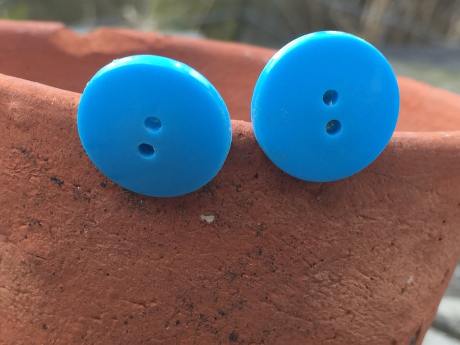 Blue button stud earrings