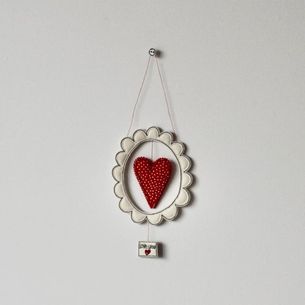 'Love you' - Heart Surrounded by a Scalloped Frame  - Hanging Decoration