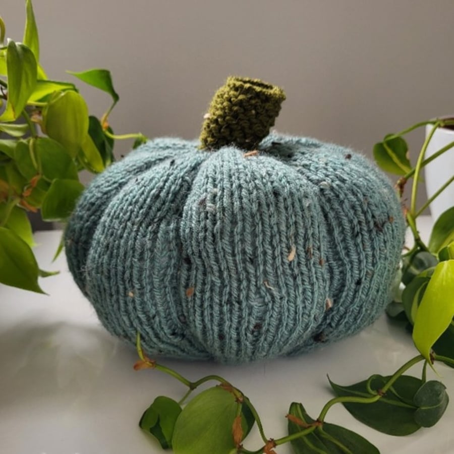 Pumpkin - knitted pumpkin, large, perfect for Halloween, a gift or decoration