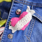 Crochet pink love heart brooch pin