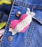 Crochet pink love heart brooch pin