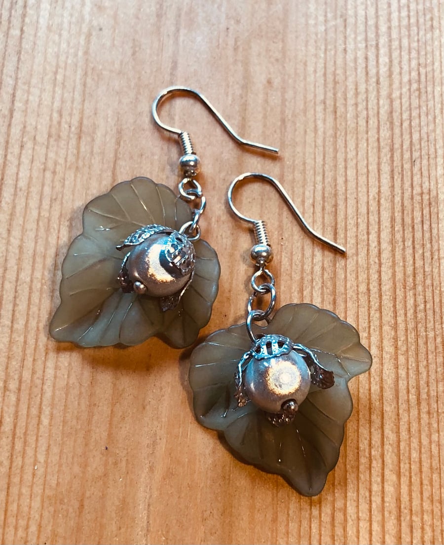 Leaf and white berry earrings 