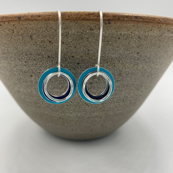 Small Ripples circle earrings in navy and turquoise with recycled silver ring