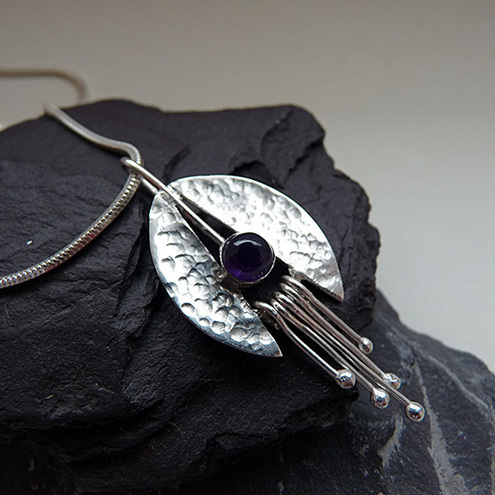 Sterling Silver Pendant with Amethyst P1