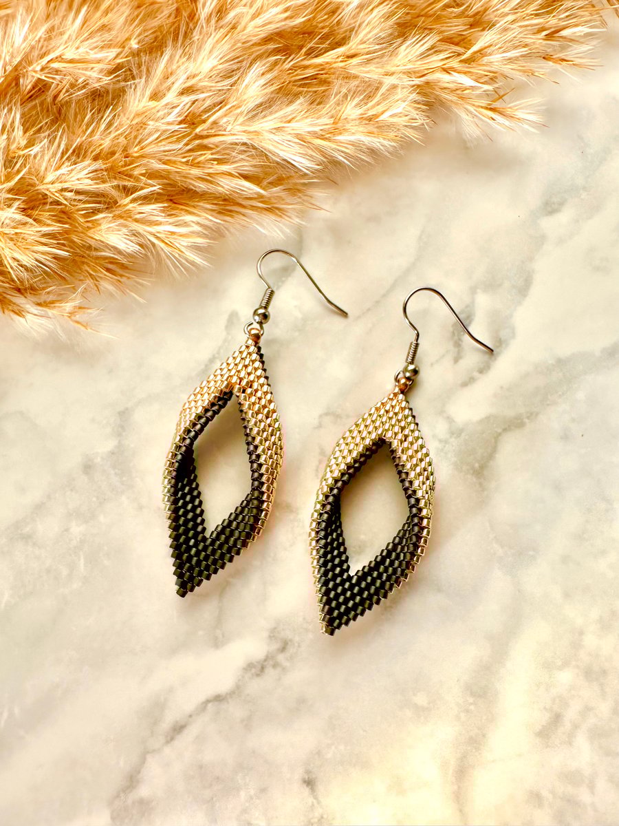 Peyote Drop Earrings - Champagne Matt Grey