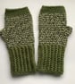 FINGERLESS MITTS , gloves ' Rambler'  Soft wool blend. Green. - Image 2