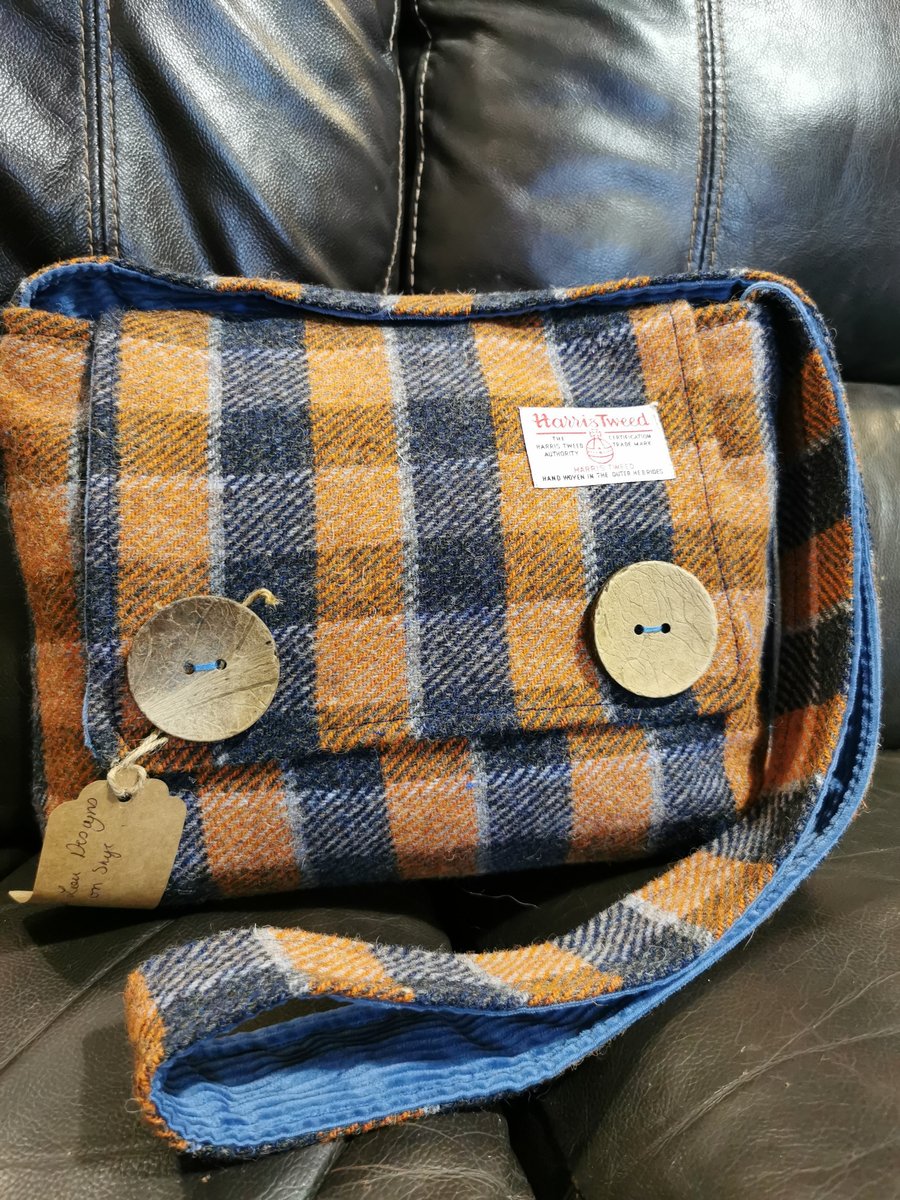 Large Harris Tweed crossbody bag with buttons 