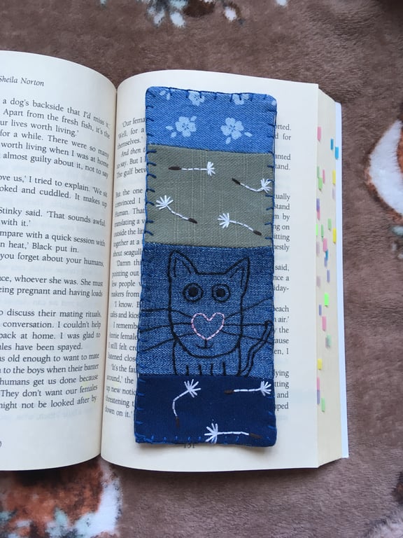 Handmade fabric Bookmark - Cats - Dandelion Seeds - Book accessories
