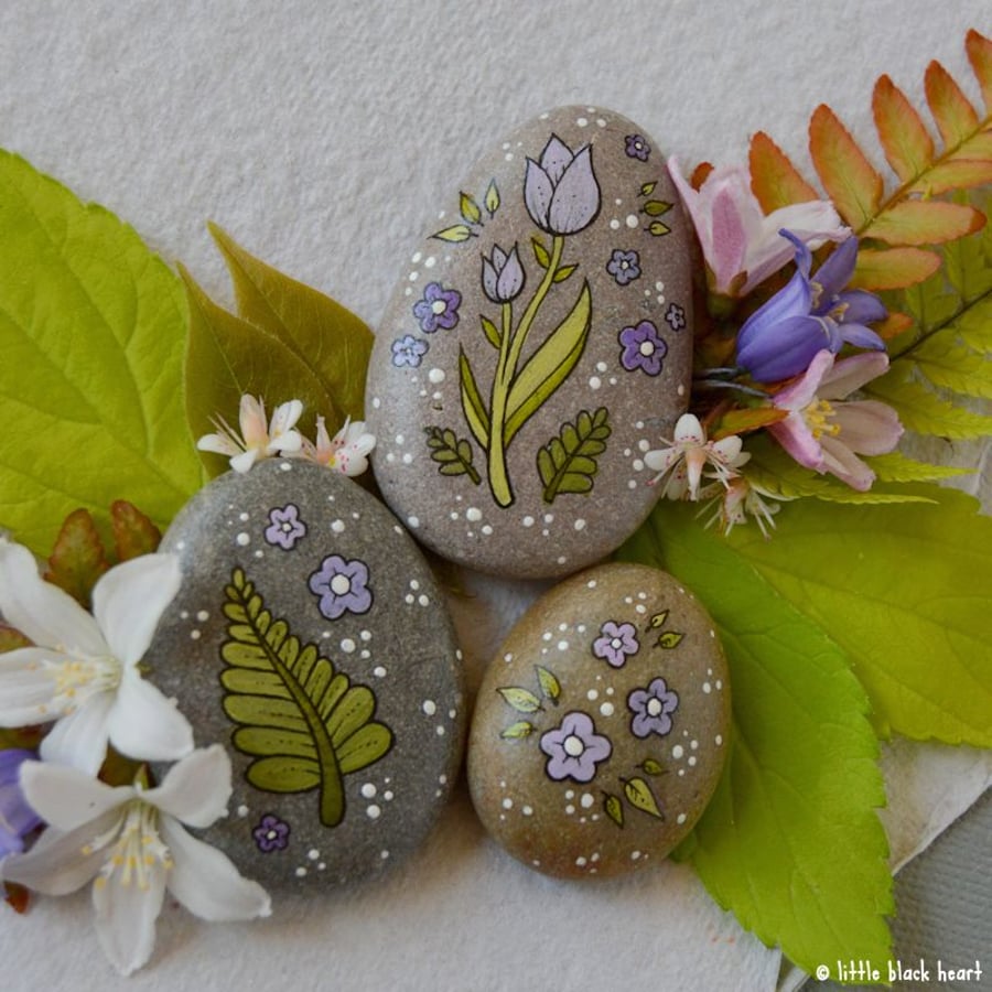 fern and flower trio - pebble art