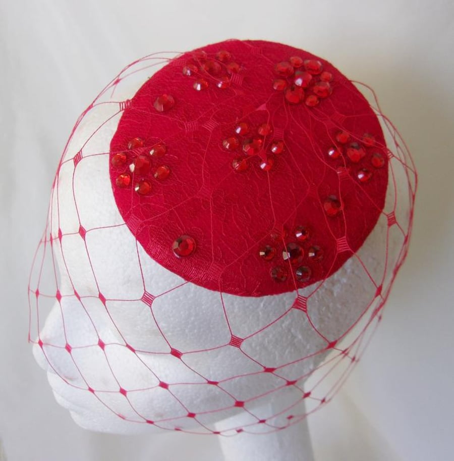 Scarlet Red Vintage Style Crystal Studded Veiled Lace Headpiece Fascinator