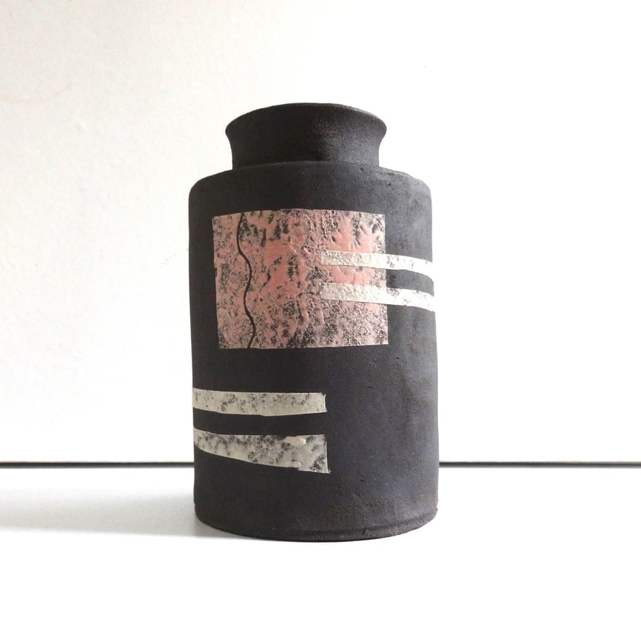Vase jar in black ceramic. Abstract geometric design stripes, squares, sgraffito
