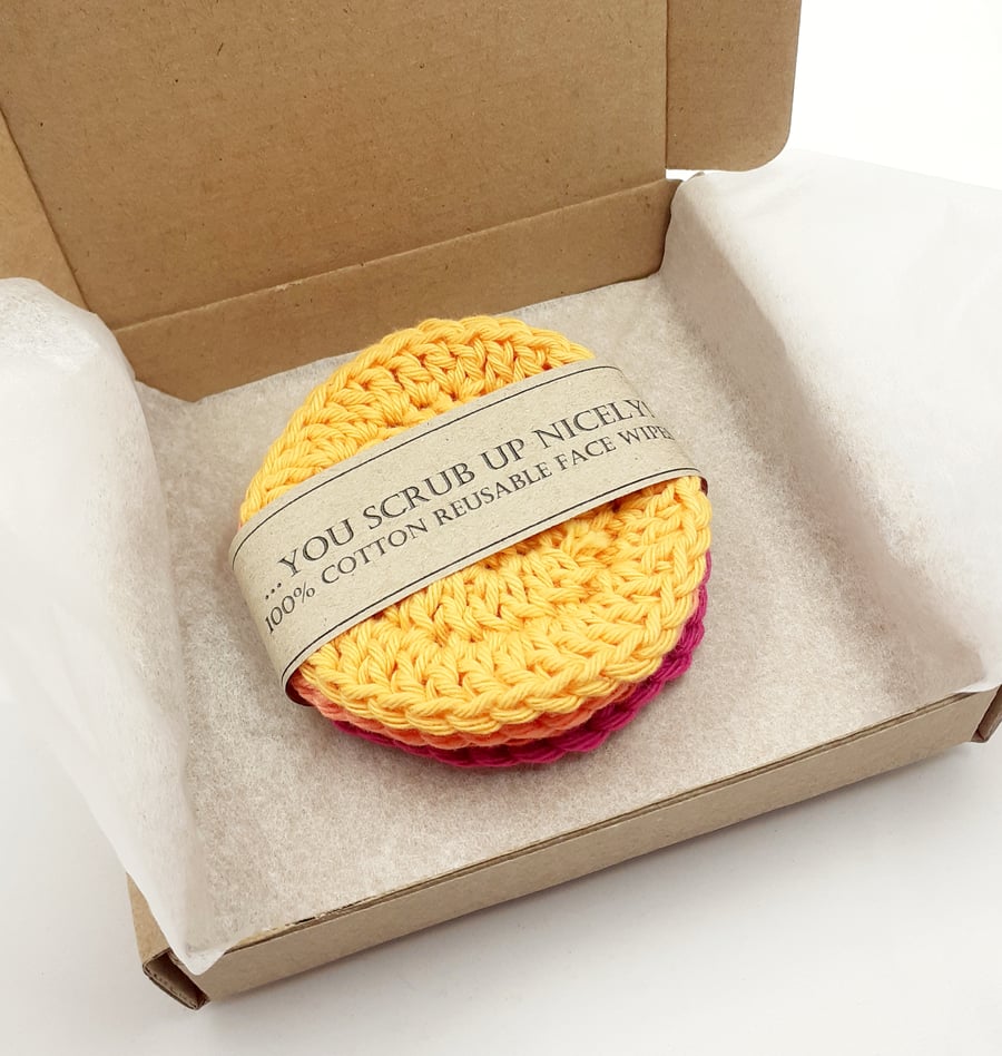 Four reusable Face Scrubbies 