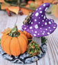 Toadstool and Pumpkin Witchy Halloween decoration - Image 3