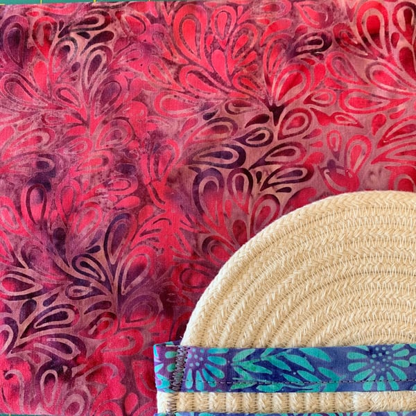 Playing Card Holder - 13 Cards- Pink